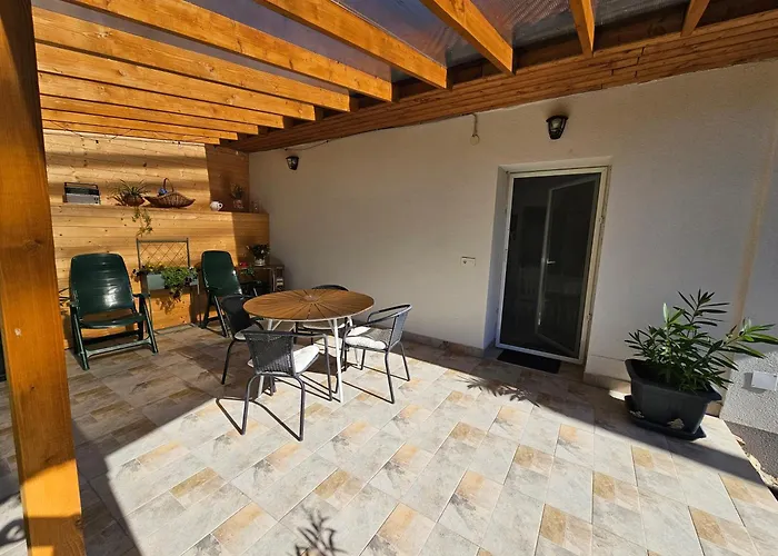 Birslak * Makkoshotyka